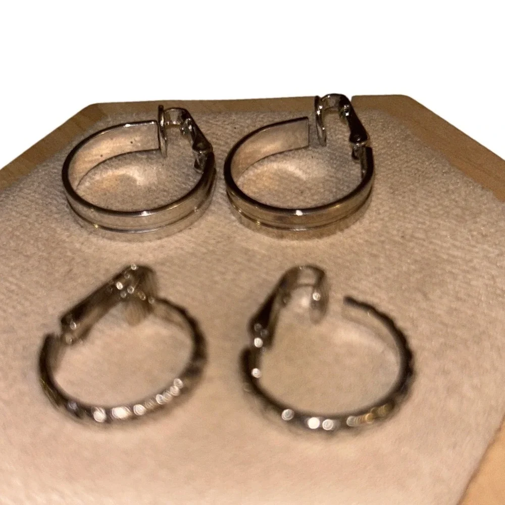 Silver Tone Clip On Hoop Earring Set 2 Pairs Twisted Rope and‎ Polished Smooth